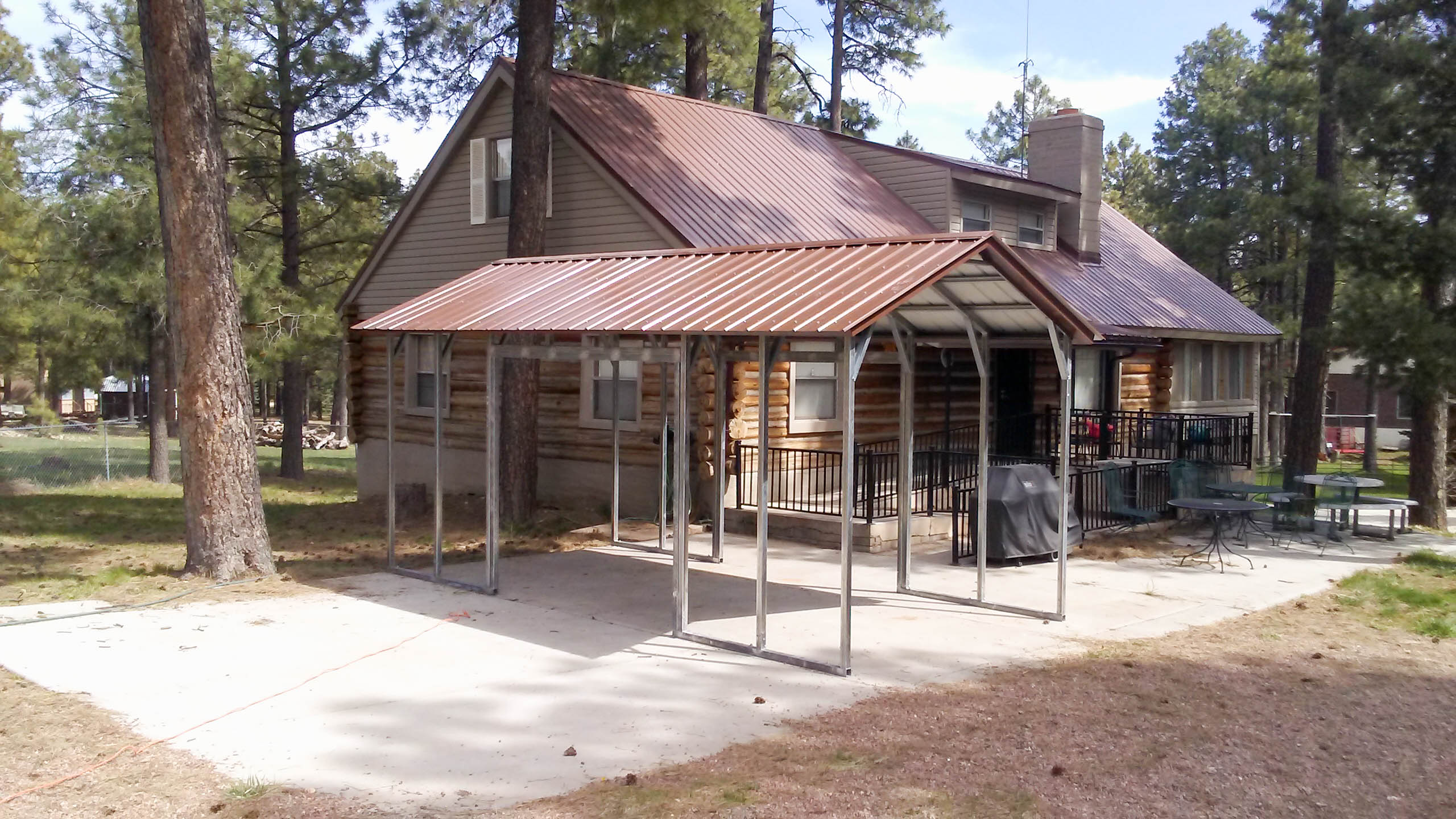 Metal Carports. Simple Protection. example 1